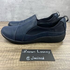 Cloudsteppers By Clarks~Women’s~Navy Blue~Slip On Shoes~Size 8.5M